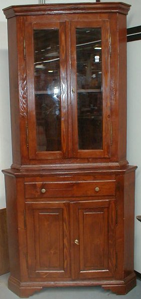 n.Angolare, dimensioni 106x67x225, anno 1800 ca., abete, provenienza Italia