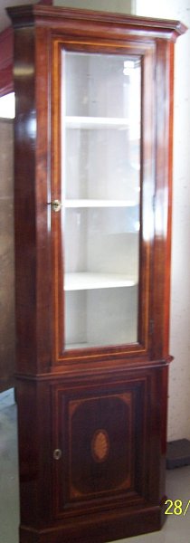 n.Angolare intarsiato, dimensioni 40x180