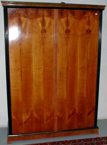n.Armadio, dimensioni 147x54x202