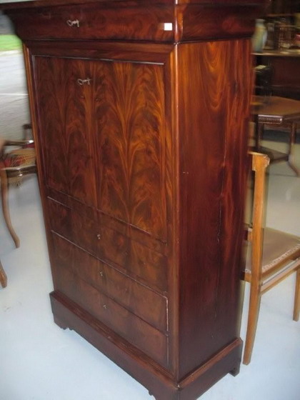 n.Secretaire, dimensioni 98x37x151, anno 1800 ca., mogano, provenienza Francia