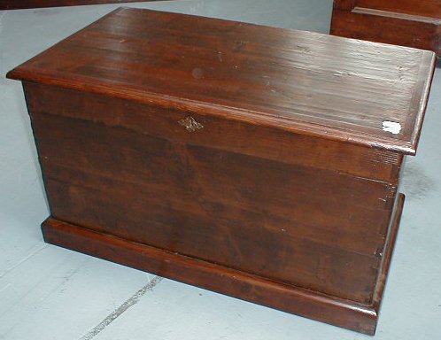 n.Cassapanca, dimensioni 83x41x50, anno 1800 ca., abete, provenienza Italia