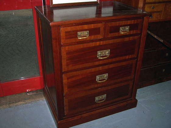 n.Cassettone, dimensioni 82x57x87, anno fine '800 ca., mogano, provenienza Italia