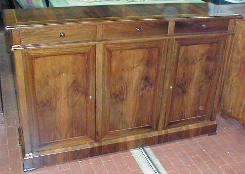 n.Credenza tre ante, dimensioni 153x40x99