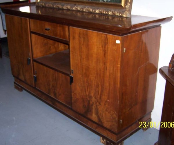 n.Credenza dec, dimensioni 187x51x100, radica di noce