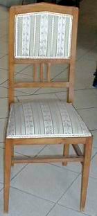 n.Sedia, dimensioni 41x39x96, anno primo '900 ca., noce, provenienza Inghilterra