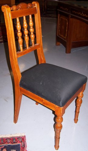 n.4 sedie, dimensioni 37x45x97