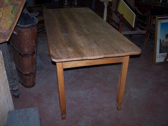 Tavolo 2 cassetti, dimensioni 178x78x78, anno met '800 ca., ciliegio, provenienza Italia