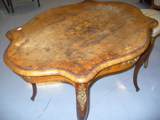 n.Tavolo, dimensioni 110x80x73, anno primo '900 ca., noce, provenienza Francia