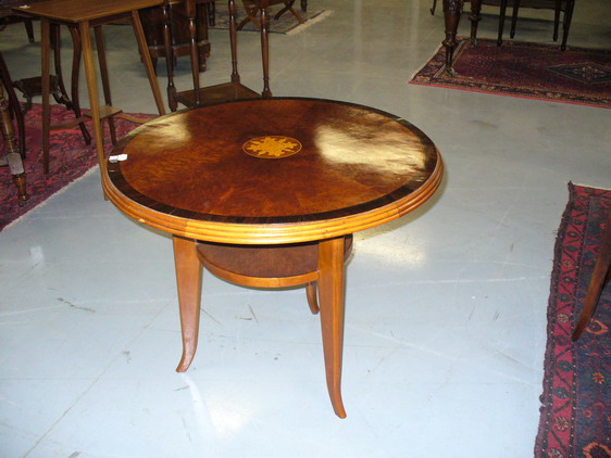 n.Tavolino intarsiato, dimensioni 73x60