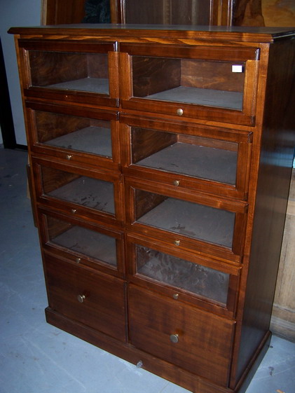 n.Camiciera, dimensioni 95x39x129, anno 1930 ca., ciliegio, provenienza Inghilterra