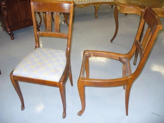 n.5 sedie, dimensioni 45x44x86, anno 1930 ca., noce, provenienza Italia